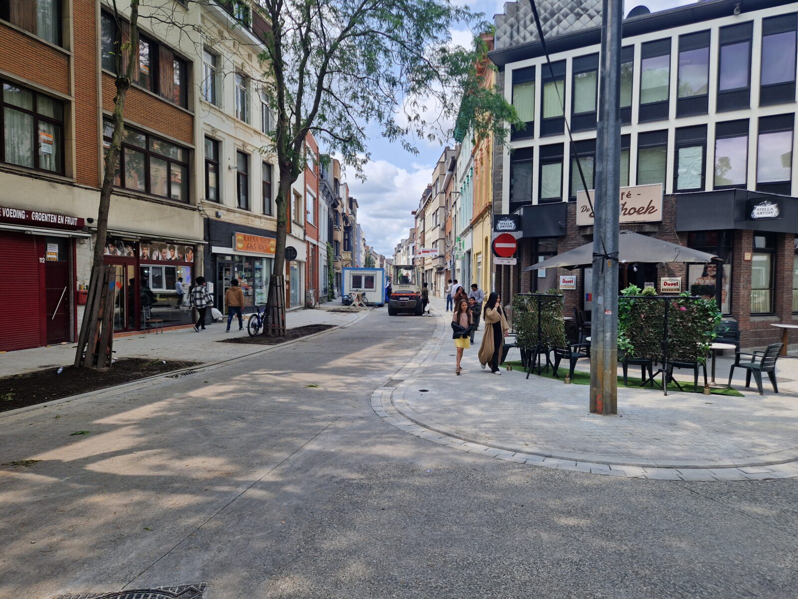 Foto op de hoek van de straat