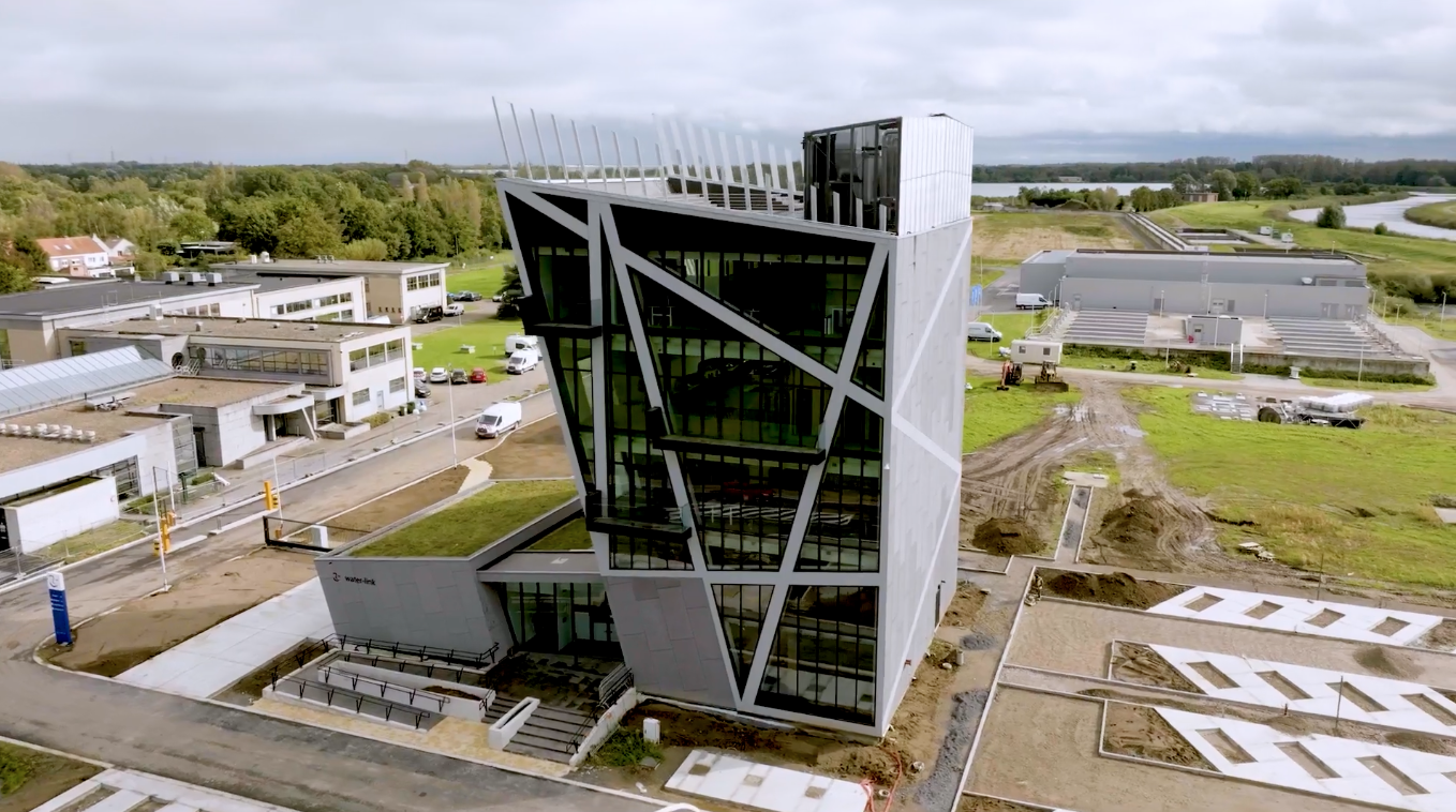 Overlay video_ locatie water-link van boven